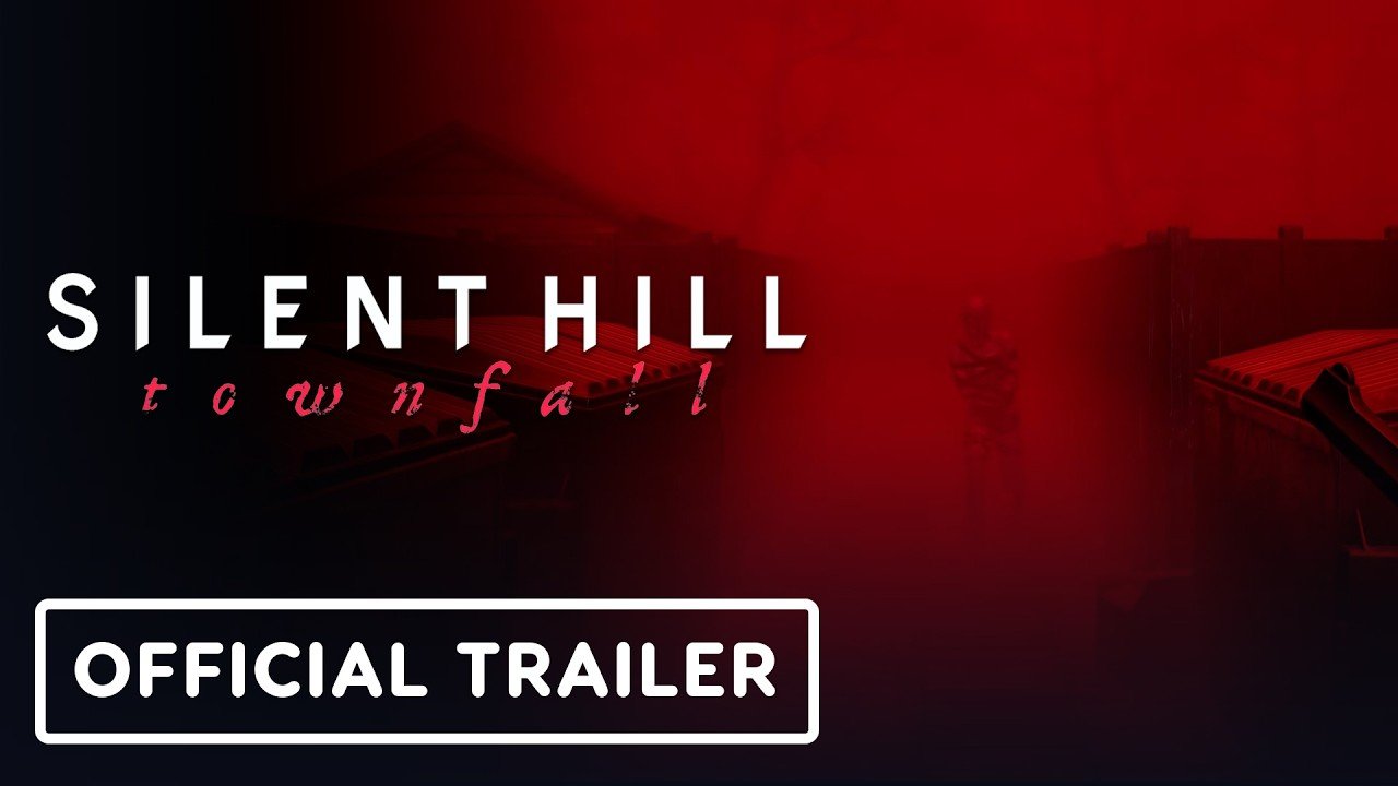 Escena del otro lado en Silent Hill: Townfall, con una figura monstruosa entre niebla roja